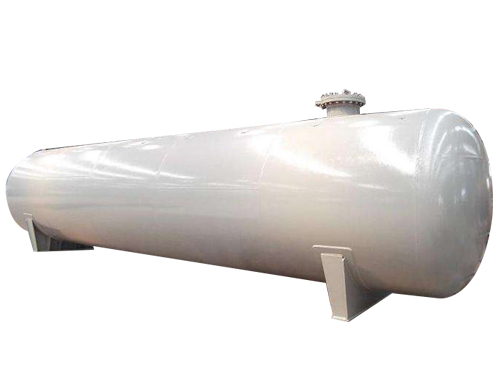 <b>工業(yè)純鋁板制汽車(chē)運輸槽車(chē)、臥式、立式貯罐、高位槽。不銹鋼、碳鋼制各種汽車(chē)運輸槽車(chē)，臥式、 立式貯槽，高位槽計量槽。特殊規格可按用戶(hù)需求設計、制造。</b>